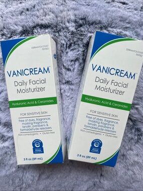 2pc LOT •VANICREAM• Daily Facial Moisturizer >> for sensitive skin >> 3 fl oz